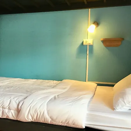 Your Hostel At Chiang Mai - Adults Only